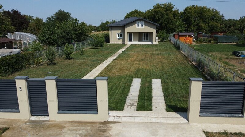 Comuna Nuci, casa- vila, energie verde.