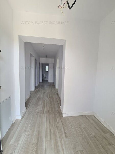 Comuna Nuci, casa- vila, energie verde.