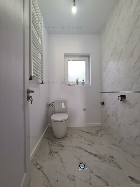 Comuna Nuci, casa- vila, energie verde.