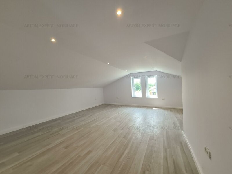 Comuna Nuci, casa- vila, energie verde.