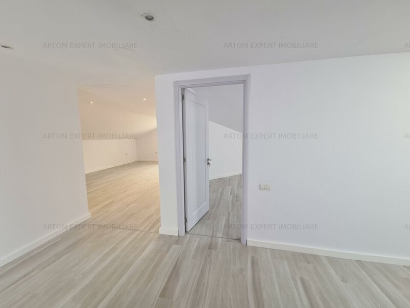 Comuna Nuci, casa- vila, energie verde.